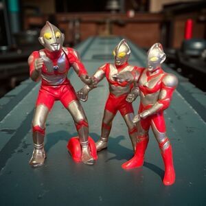 3 Vintage Bandai Ultraman Mini Prize Machine Softer Vinyl Figures 2”